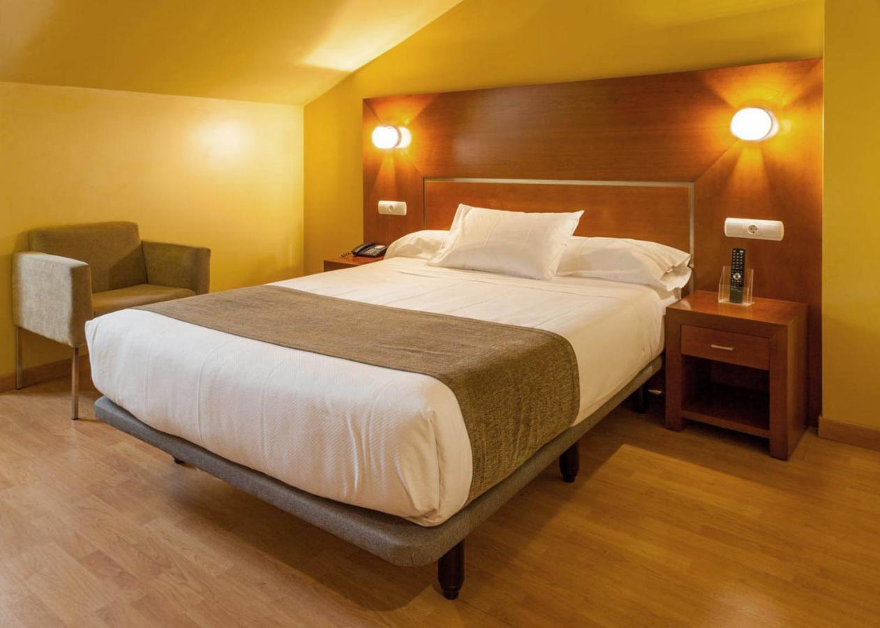 Andia Hotel